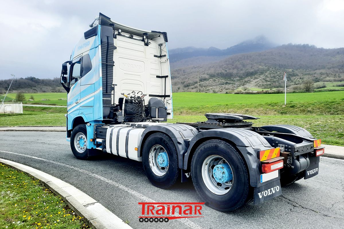 Cabeza tractora 6x4. Ref: SC010